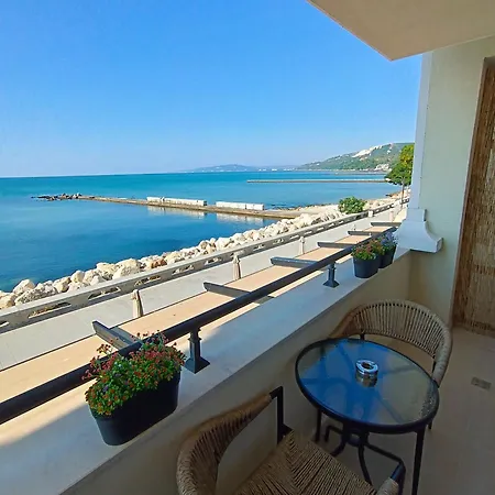 Danaya, Carpe Diem Complex, Balchik, Free-parking & Swimming Pool Apartament Balcic