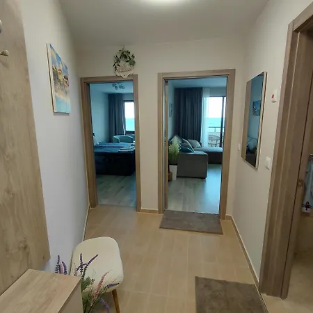 Apartament Danaya, Carpe Diem Complex, Balchik, Free-parking & Swimming Pool
