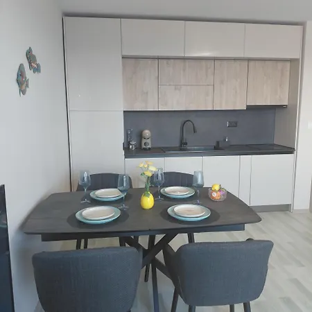 Danaya, Carpe Diem Complex, Balchik, Free-parking & Swimming Pool Apartament