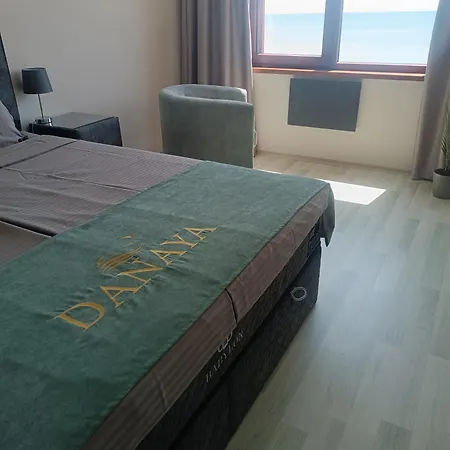 Danaya, Carpe Diem Complex, Balchik, Free-parking & Swimming Pool Apartament